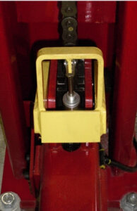 Challenger 44030X HD 4-Post Hydraulic XL Ex-Length Lift 30,000 lb - New Black Color - Image 5