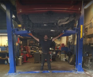 Auto Lift AL2-12KFX 12K HD Floor Plate 2 Post Car Lift - Image 3