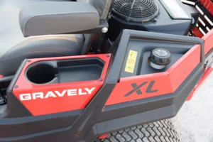 Gravely ZT XL 42 Zero Turn Mower - Image 6
