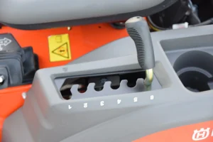 Husqvarna Z254 Zero Turn Mower (Kawasaki) - Image 3