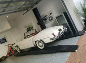 Auto Lift AL-SP-6K-SS 6000 lb. Single Column Car Storage Lift - Image 9